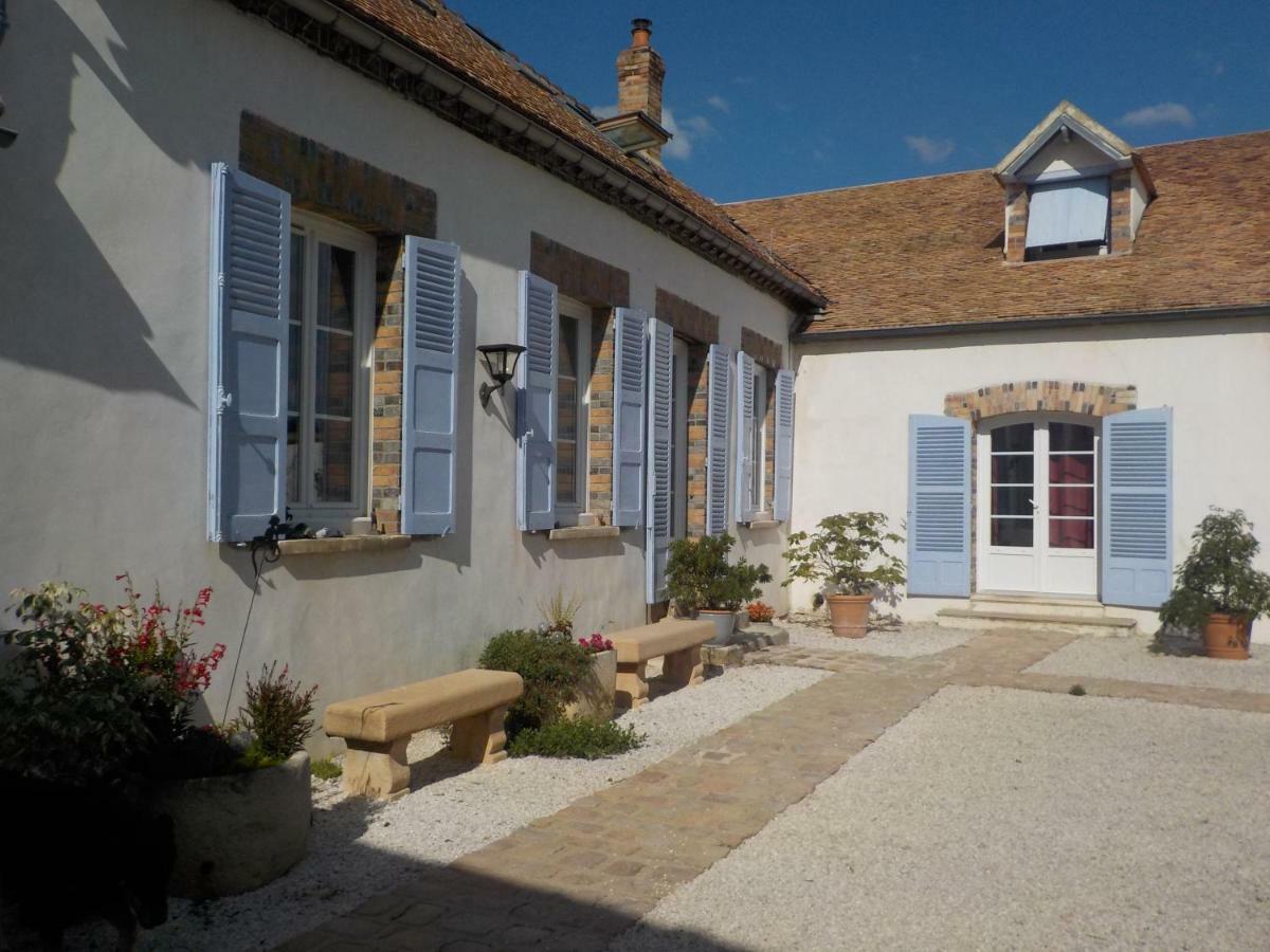 La Pastorale Bed and Breakfast Vinneuf Exteriör bild
